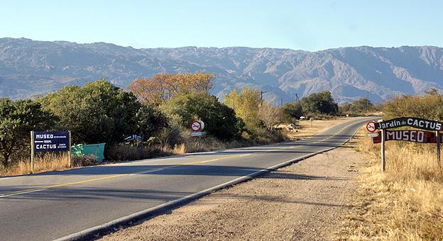 Ingreso al museo Comechingón, sobre ruta provincial 34. Ingreso al museo Comechingón, sobre ruta provincial 34.