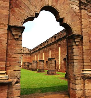 Jesús de Tavarangüe Ruinas Jesuíticas